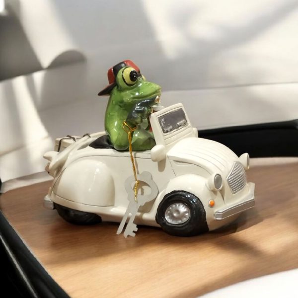 Frog on White Car-1417 - Image 2