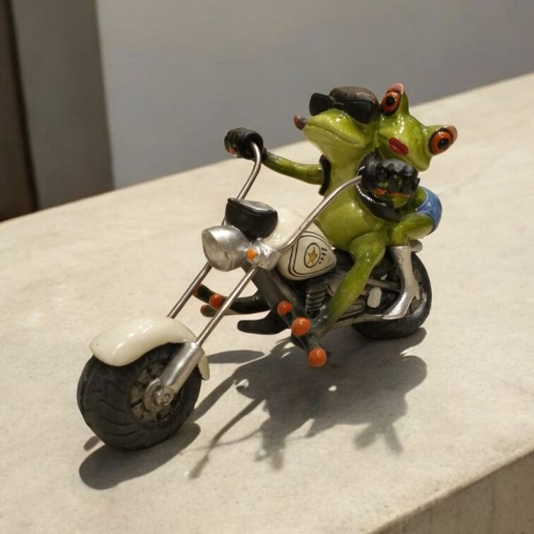 Frog with Girlfriend Code-1411